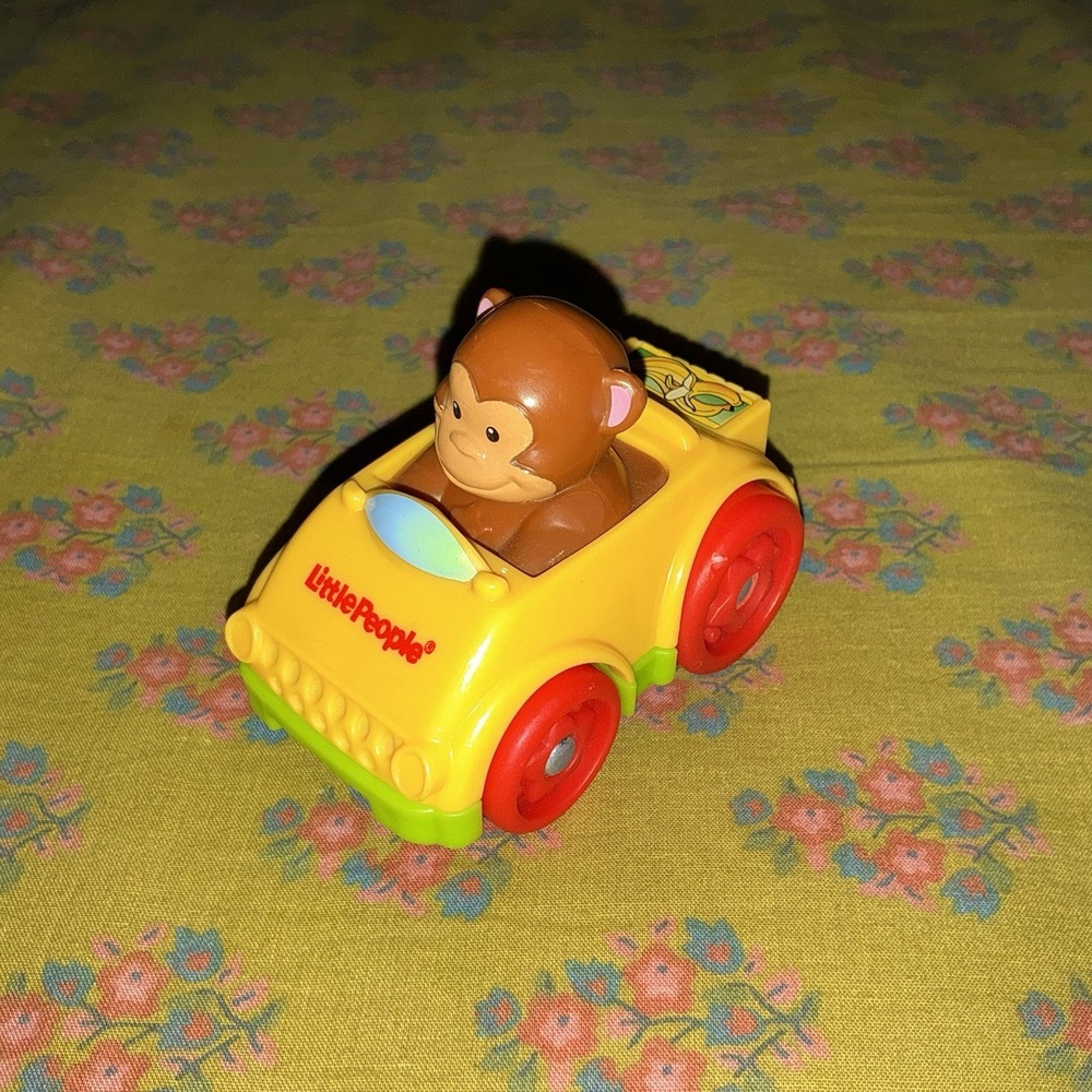 Fisher Price Little People Disney Curious George Monkey Wheelies Race‎ Car